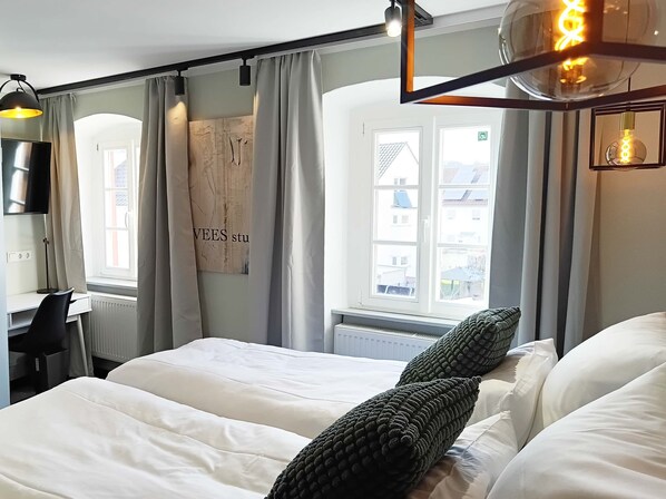1 chambre, coffres-forts dans les chambres, bureau, Wi-Fi gratuit