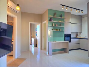 Interior - Sol & Sea Retreat 173 (Gjiri Lalzit)