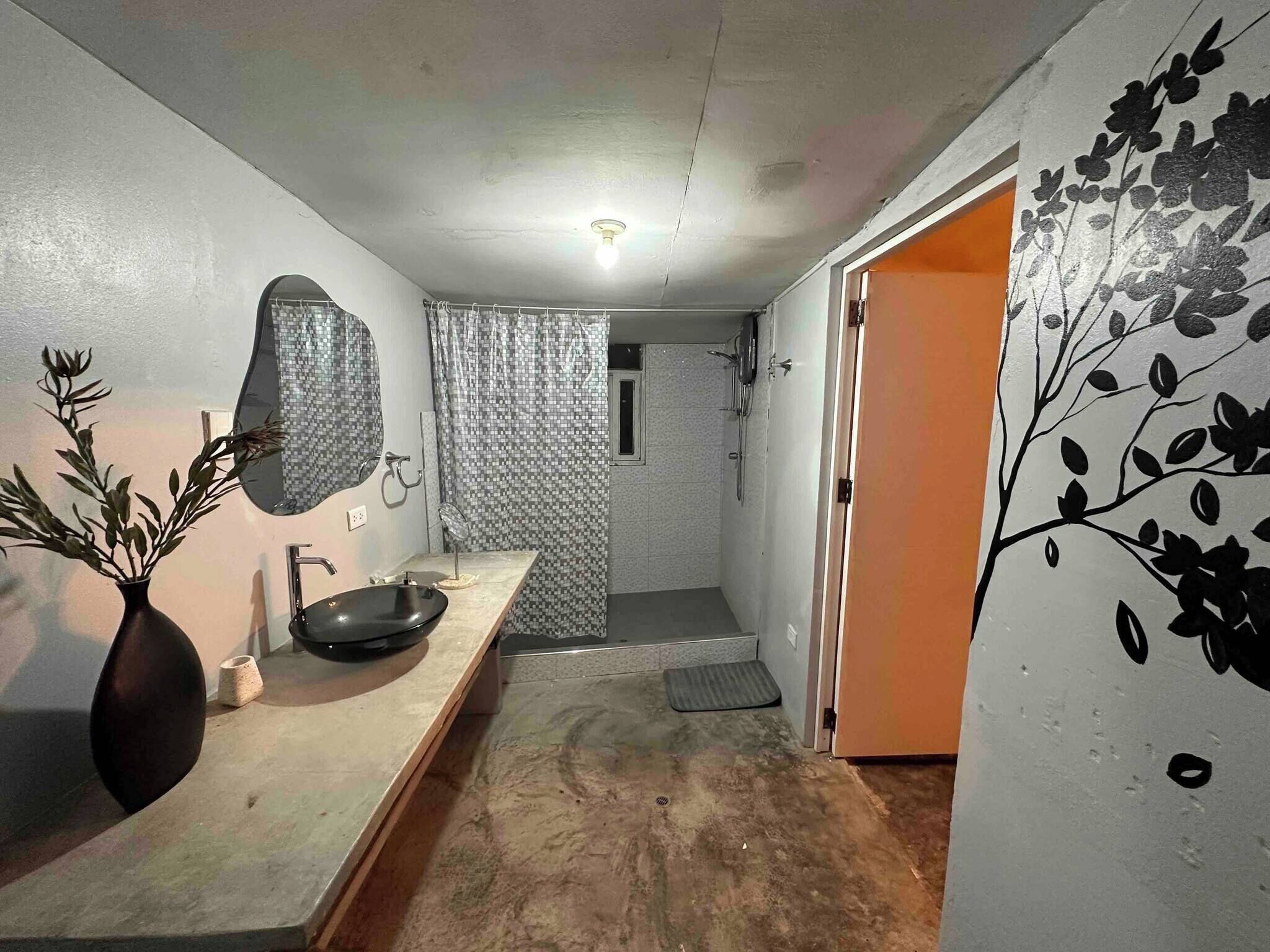 Bungalow, 1 Bedroom, Smoking, Patio | Bathroom