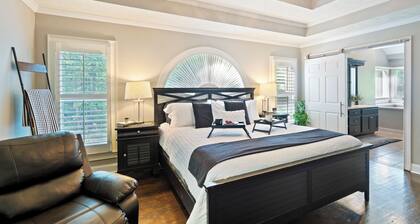 Grayson Manor
Luxury FIFA Retreat near Atlanta
