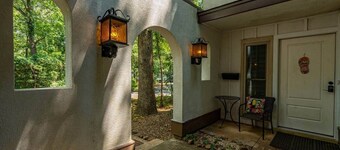 The Villa at DeSoto in HSV, AR