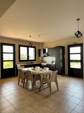 Private kitchen - OASIS 360° Apartment (Kos)