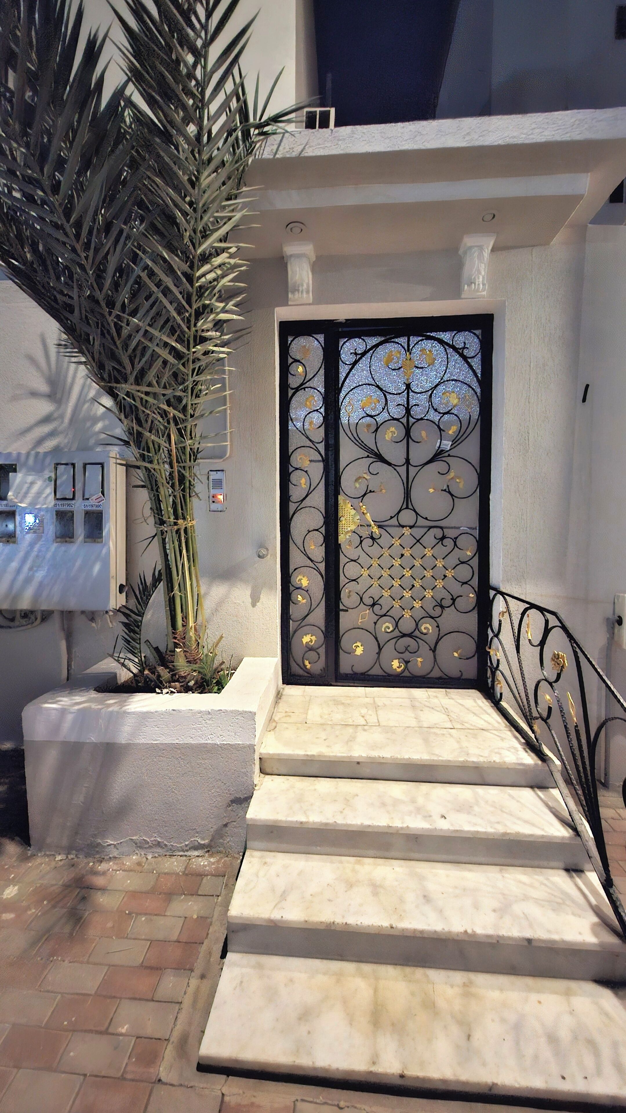 Entrée de l’hébergement
