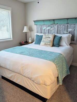 1 bedroom, iron/ironing board, travel cot, free WiFi