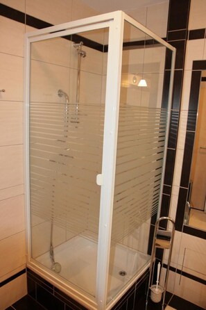 Bathroom - Wohnung in Rowy mit Grill, Terrasse, Parkplatz u by Interhome (Rowy)