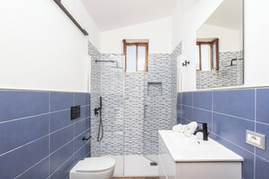 Ferienhaus, Meerblick | Badezimmer