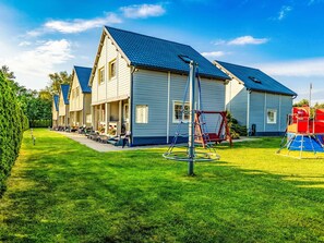 Children’s area - "Ferienwohnung" mitten im Grünen by Interhome (Gąski)