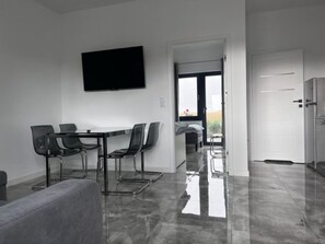 Interior - Zwei-Zimmer-Reihenhauswohnung by Interhome (Gąski)