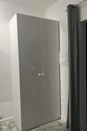 Interior - Zwei-Zimmer-Reihenhauswohnung by Interhome (Gąski)