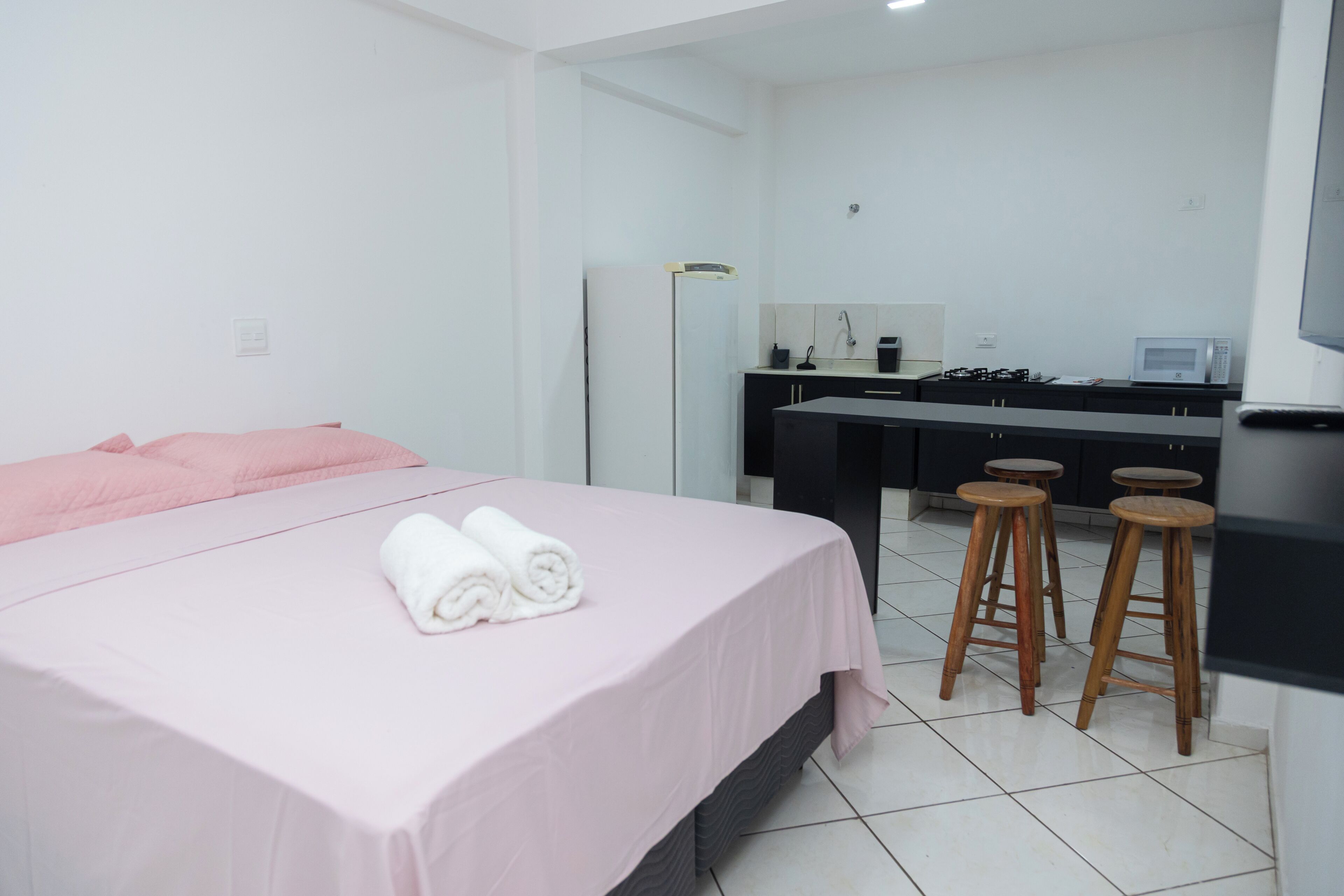 Apartment | Desk, laptop workspace, free WiFi