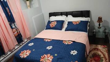 1 bedroom, WiFi, bed sheets