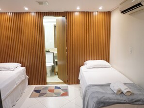 Iron/ironing board, Internet, bed sheets - Beachfront penthouse at Manaíra Palace (João Pessoa)