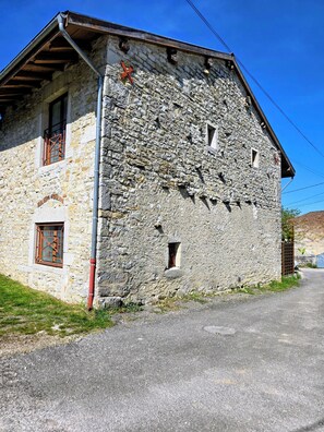 Esterni