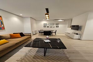 Living area - Vrbo Property (Marsa)