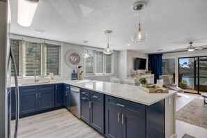 Fridge, microwave, oven, stovetop - ☀️Steps to the Beach | 5 Pools | Seascape Boardwalk Villa 175☀️ (Miramar Beach)