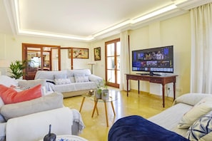 Living Room - Tranquil Binissalem Country Home with Pool (Binissalem)