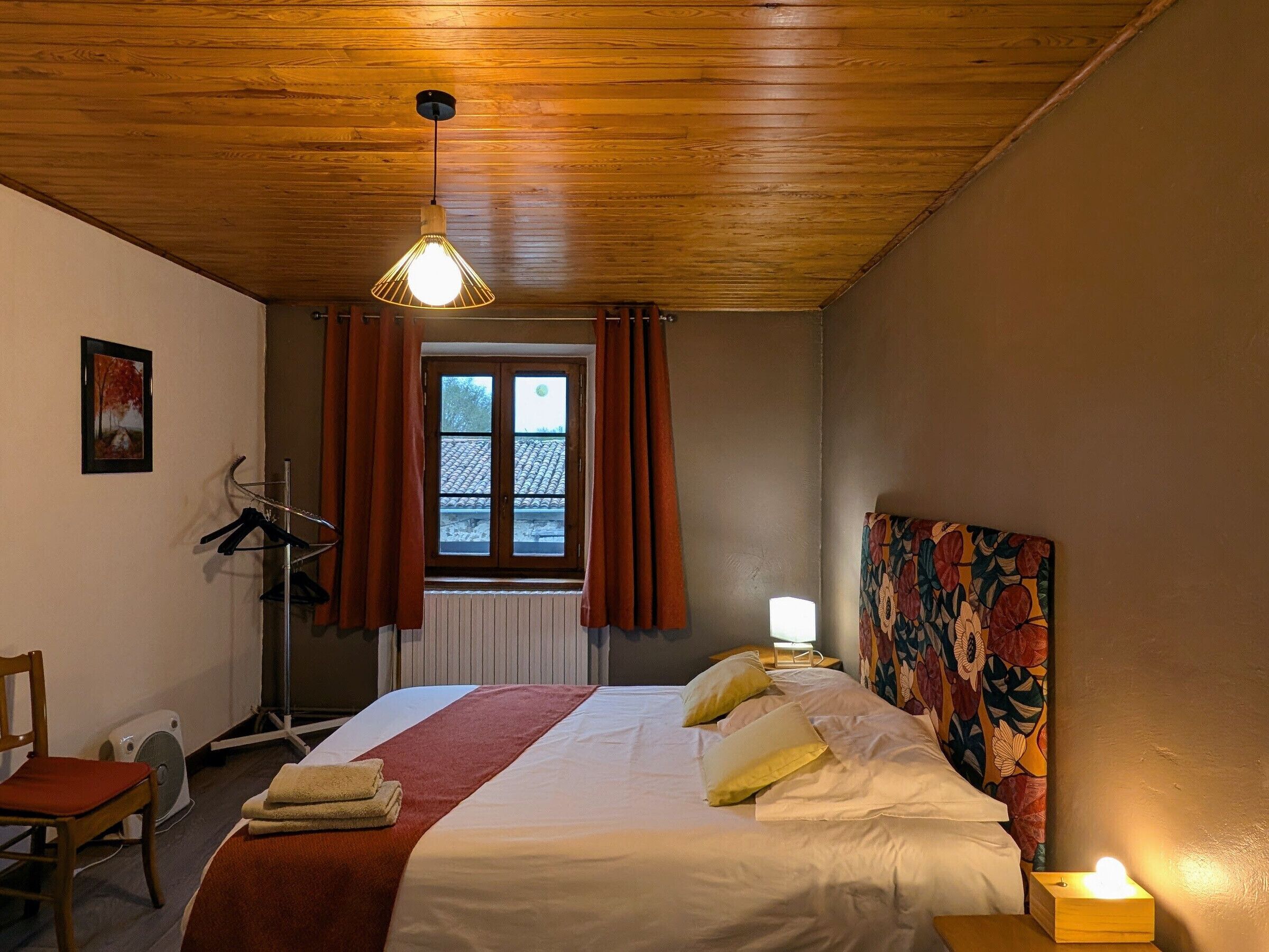 Wi-Fi gratuit, draps fournis