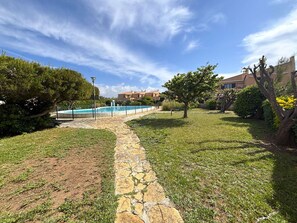 Pool - Renovated studio, parking - 4 guests (Six-Fours-les-Plages)
