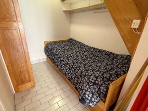 Room - Pavilion with AC and pool - 5 guests (Gruissan)
