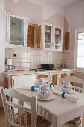 Fridge, cookware/dishes/utensils - 1403991 by Interhome (Naxos City-Vivlos Region)