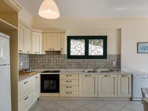Unclassified image, 5 of 20, button - Mahatma Gandhi Villa by Interhome (Leonidion)