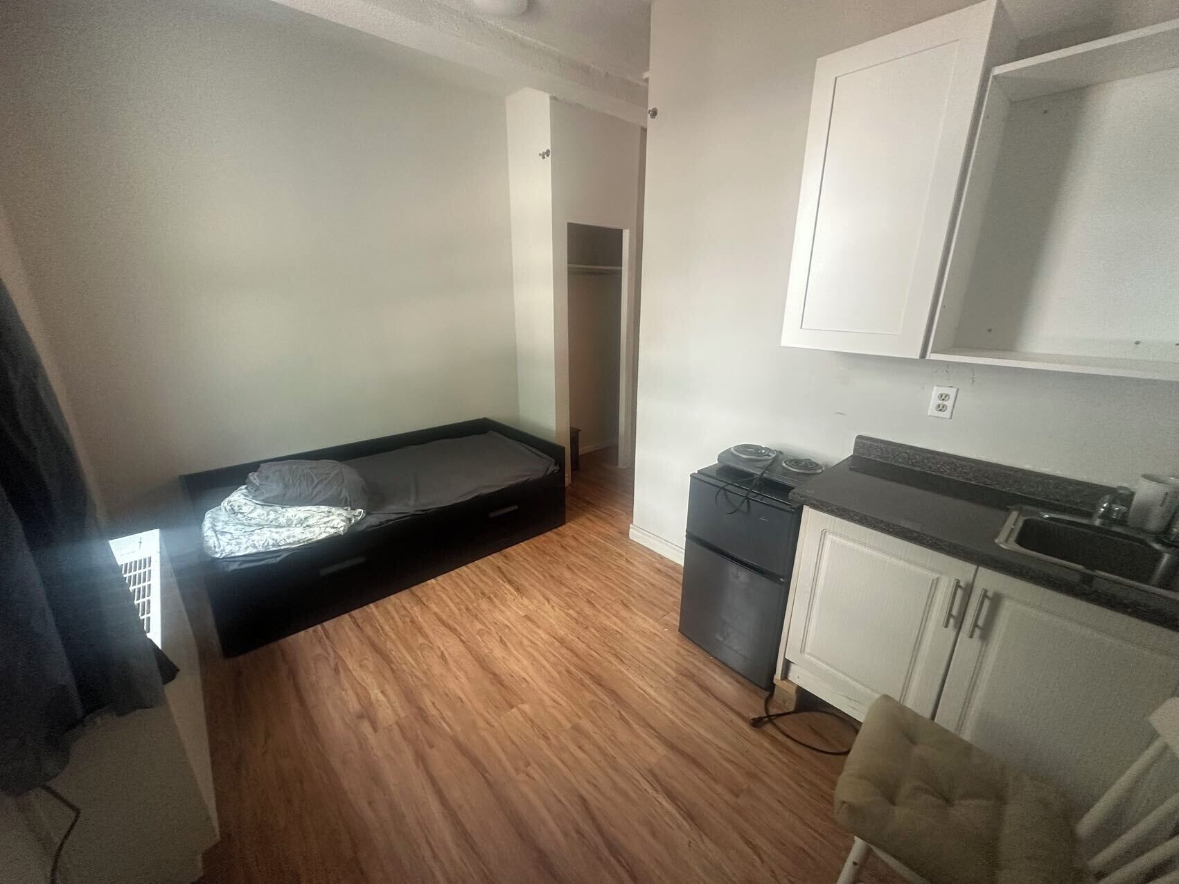 1 bedroom, WiFi, bed sheets