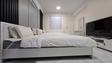Basic Apartment, City View | Free WiFi