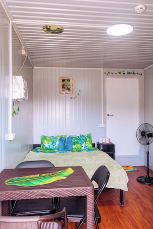 Standard Double Room | Desk, laptop workspace, free WiFi. Banana Bar