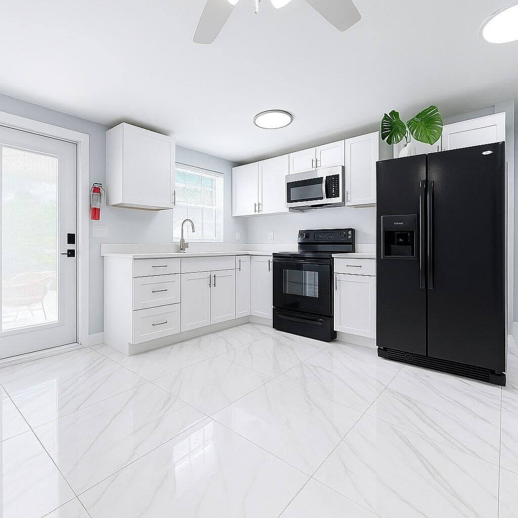 Fridge, microwave, oven, stovetop