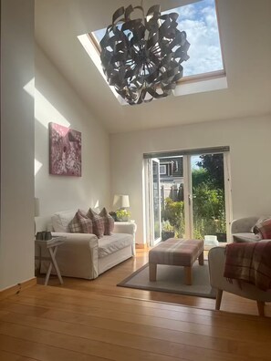 Living area - Two Miles From Town (Inverness)