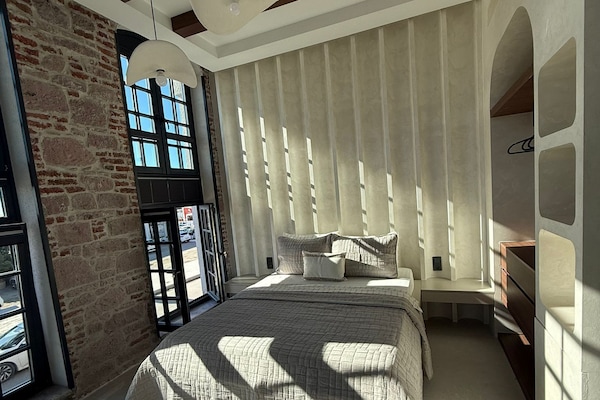 Superior Double Room, Sea View | Ruang kerja komputer riba, Wi-fi percuma, cadar katil