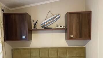 Iron/ironing board, free WiFi