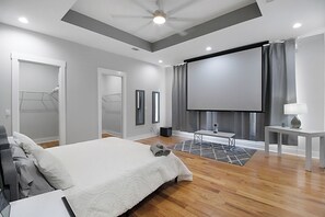 5 bedrooms, iron/ironing board, WiFi, bed sheets - 2475 Upscale Luxury - 5BR Oasis Near East Lake Golf Course (Decatur)