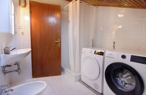 Apartment, 1 Bedroom, Balcony, Garden View | Laundry - Relaxing Retreat With Terrace (Umag)