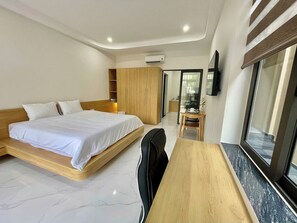 1 habitación, tabla de planchar con plancha y wifi gratis 
