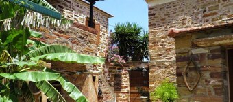 CLIO APARTMENTS