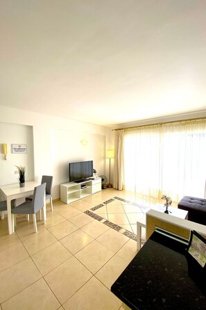 Living Room - Ocean Golf und Country Club A4 by Interhome (El Guincho)