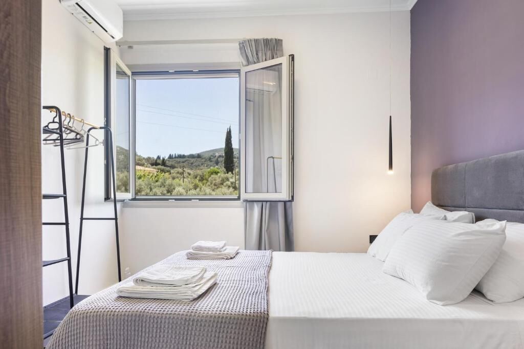 Robin's | Green Apartment - Lefkada
