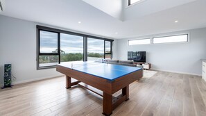 Spielezimmer