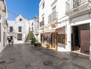 House - Wohnung mit großer Dachterrasse in Vejer by Interhome (El Parralejo)