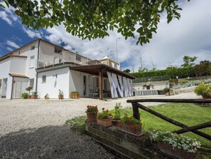 Exterior - La Casa Di Campagna by Interhome (Carassai)