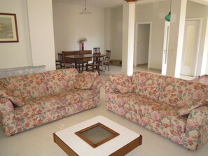 TV - Casa Argentario by Interhome (Ansedonia)