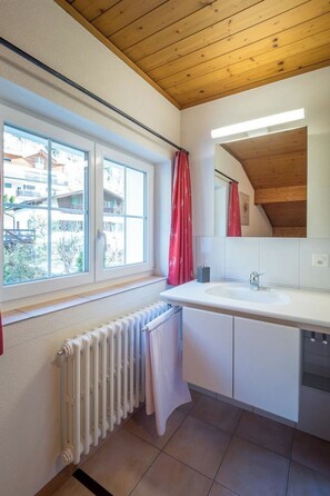 Towels - Chalet/Ferienhaus by Interhome (Klosters)