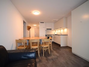 Interior - 3½-Zimmerwohnung by Interhome (Davos)