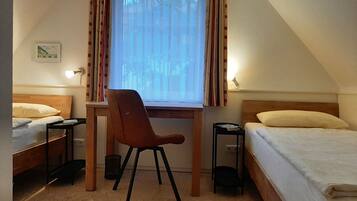 2 Schlafzimmer, Bügeleisen/Bügelbrett, WLAN, Bettwäsche