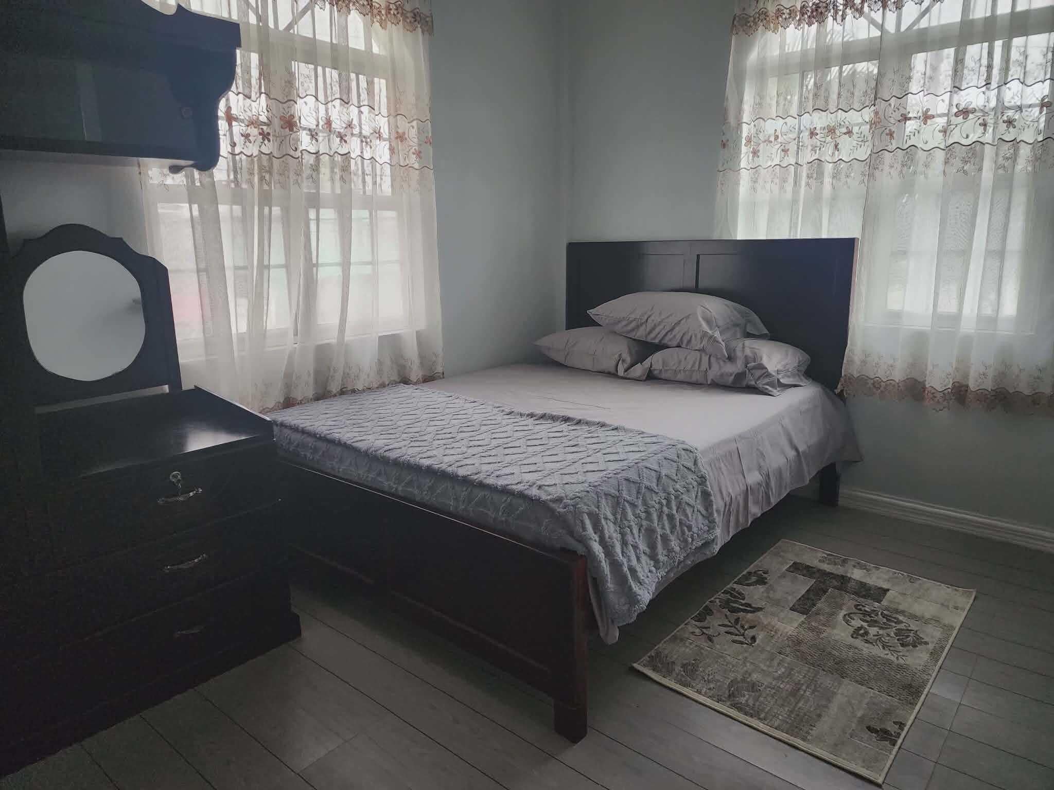 3 chambres, Wi-Fi gratuit, draps fournis