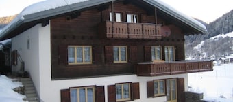 In dä Ronä 3-Zi Appartement/Fewo, Dusche oder Bad, WC 3½-Zimmerwohnung by Interhome