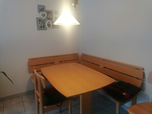 Dining - Talstrasse 22 App 34 2½-Zimmerwohnung by Interhome (Davos)
