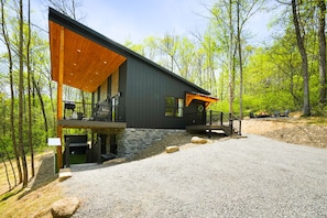 Exterior - Deuce on Goose | Hocking Hills, Hot Tub, Game Room (McArthur)