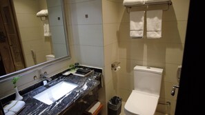 Basic Single Room, Hill View | Bathroom - Dalong Century Bojun Hotel (tongren)
